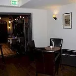 Courage Hotel 3*