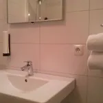 Courage Hotel 3*