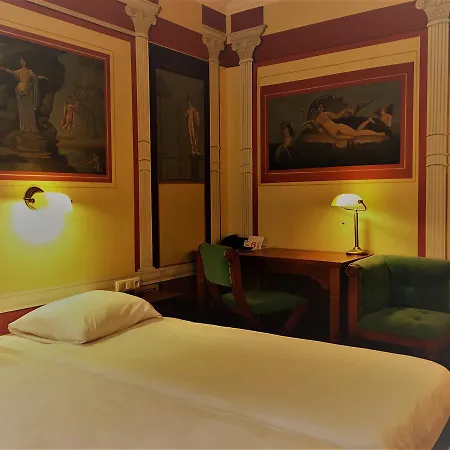 Hotel Courage 3*