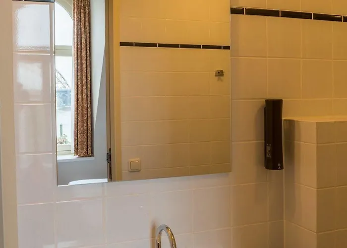 Courage 3* Ναϊμέγκεν