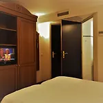 Courage 酒店 奈梅亨
